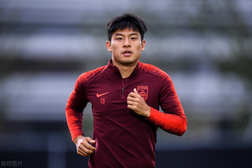 开云平台-危地马拉球员在比赛中脱颖而出