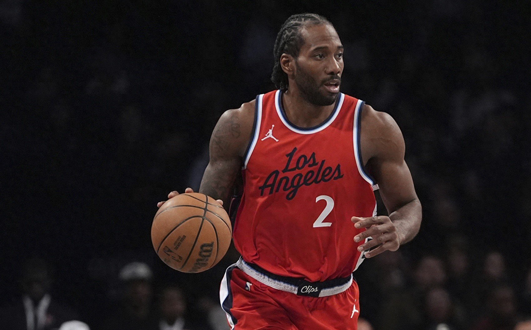 快船击败马刺，莱昂纳德状况欠佳