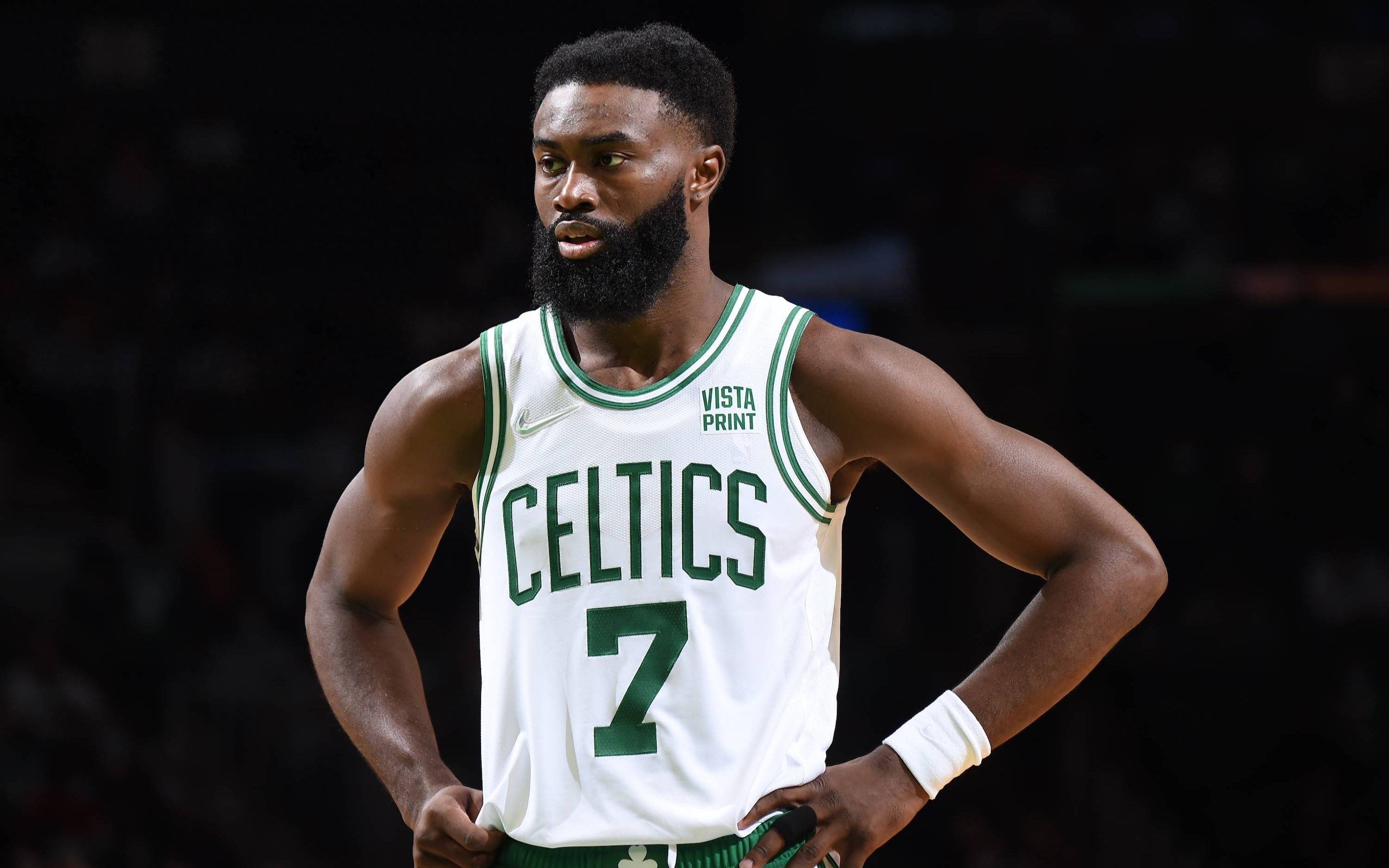 开云体育APP下载-关于绿军大胜76人:布朗砍下40分,绿军主场豪取胜利的信息