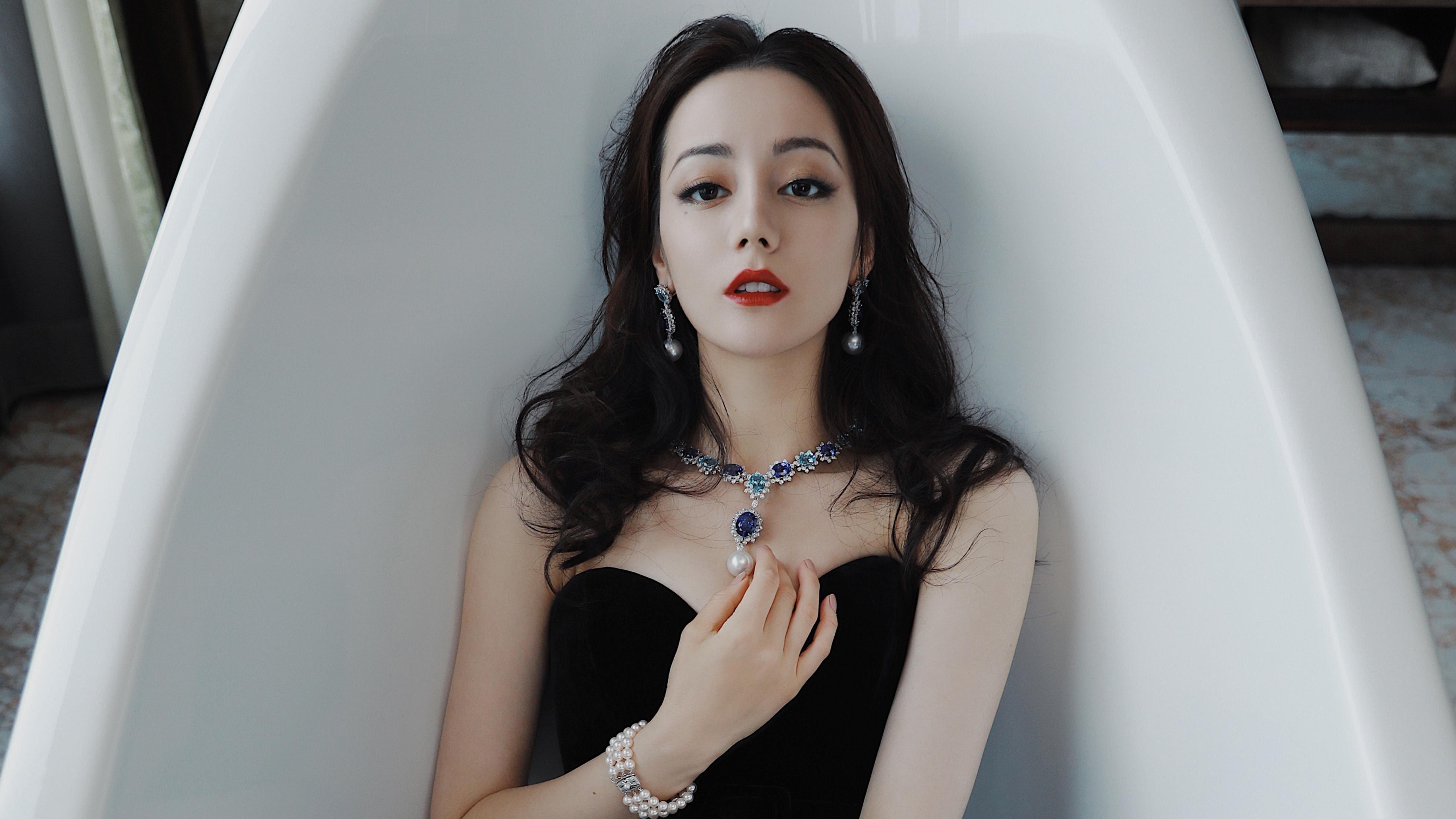 杜兰特死神降临，欧文闪耀，但利拉德神迹改写剧本，篮网斩落独行侠之夜