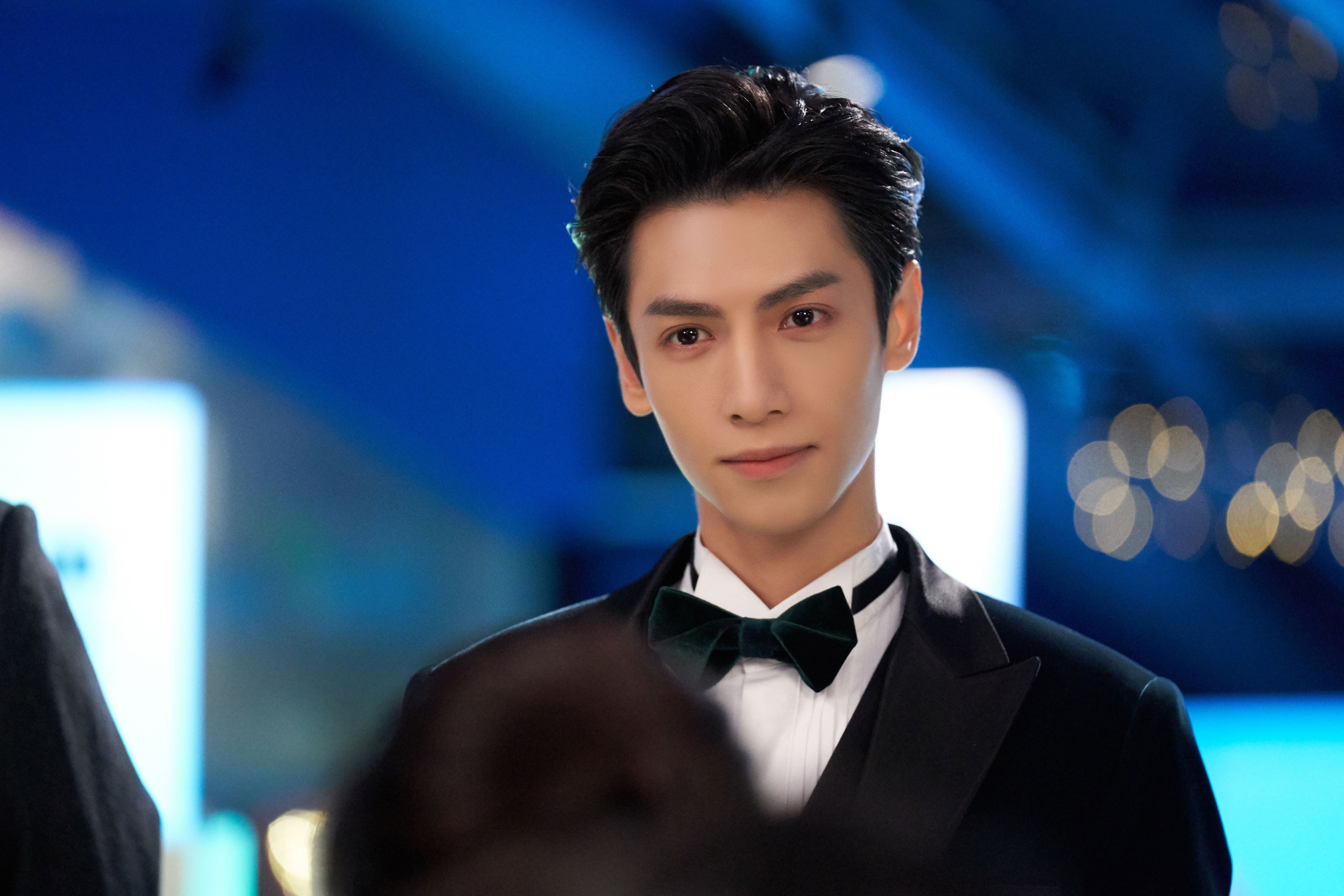 边缘者的逆袭，从阿尔及利亚晋级到托尼的英超征服